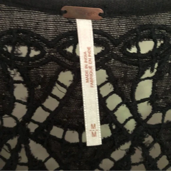 Free People Medium black cutout swing blouse - Picture 4 of 11